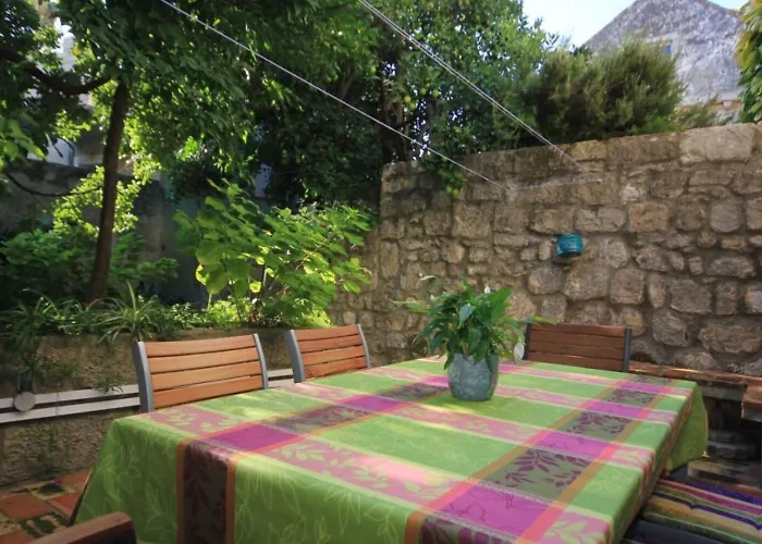 House Korta Tatil Evi *